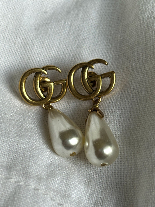 Georgina Pearl Studs