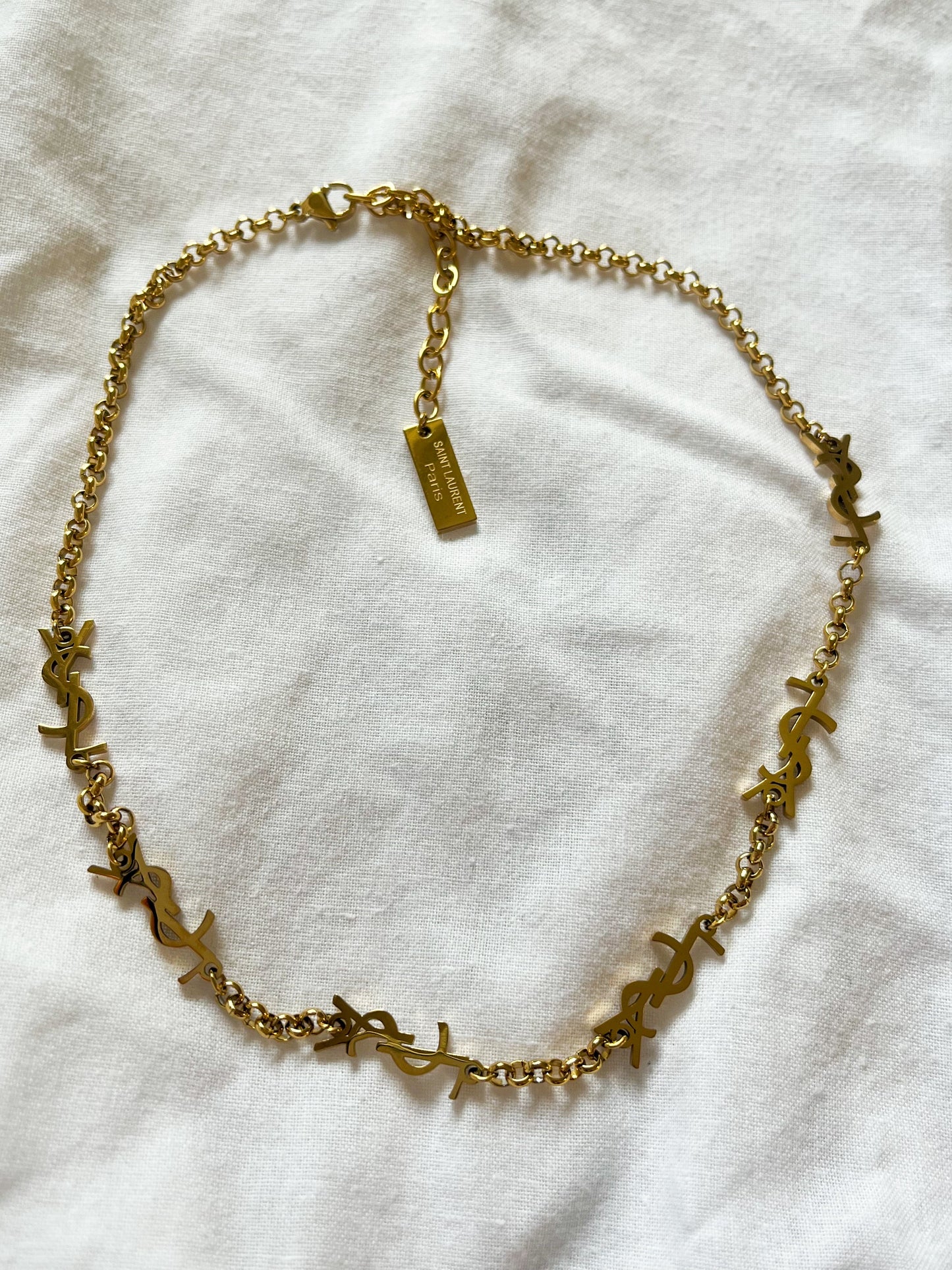 Evie Repetition Necklace