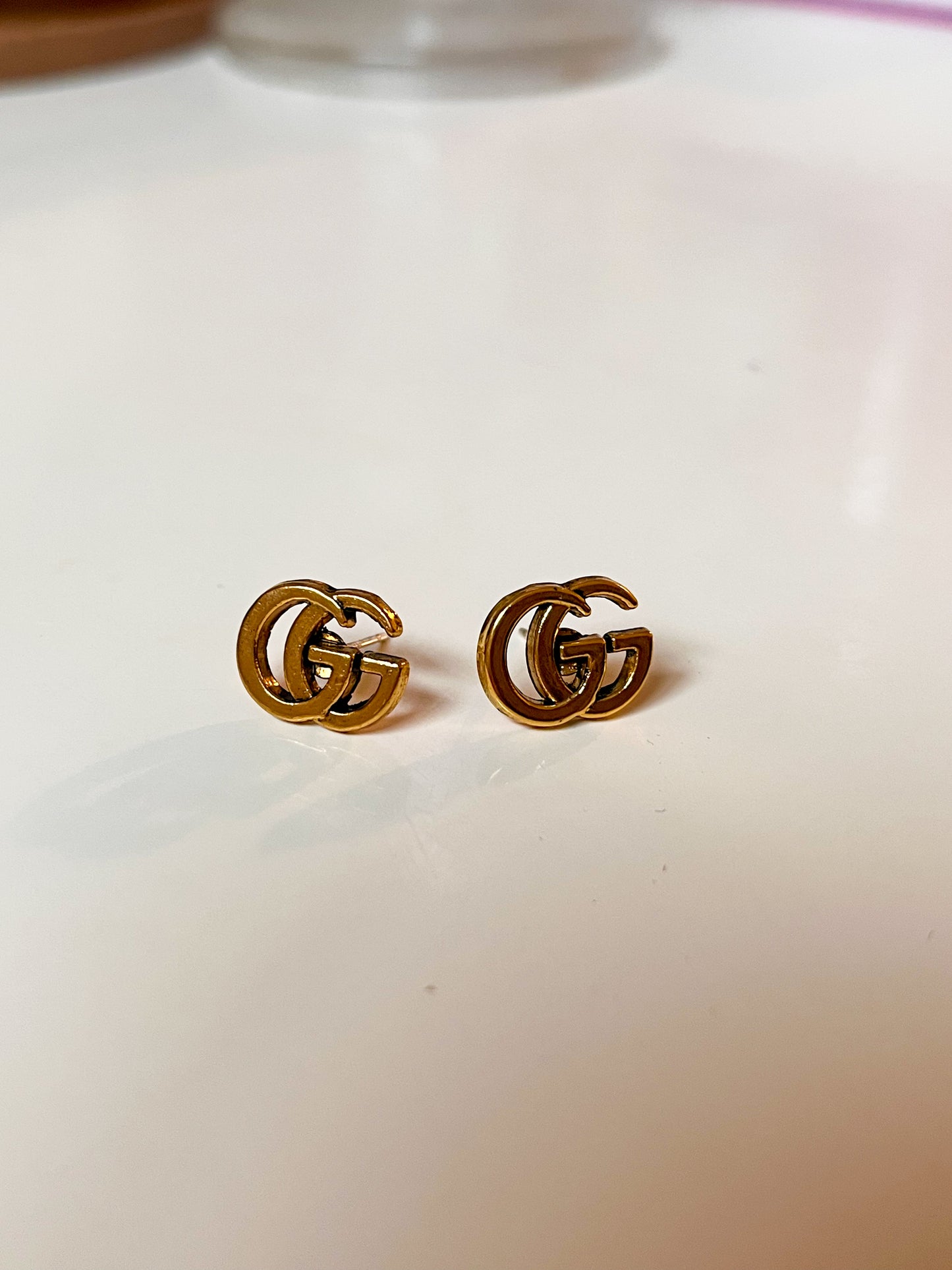 Georgina Studs